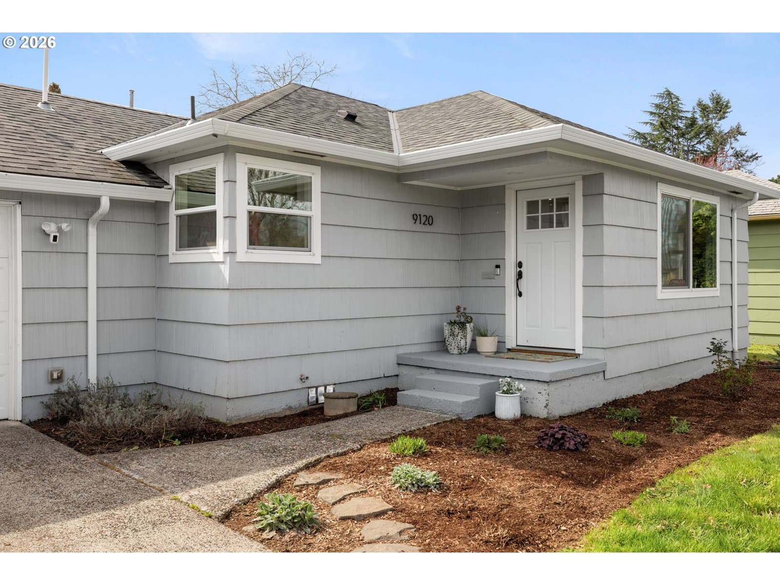 Primary listing photo, 9120 SE MARKET ST, Portland, OR, 97216