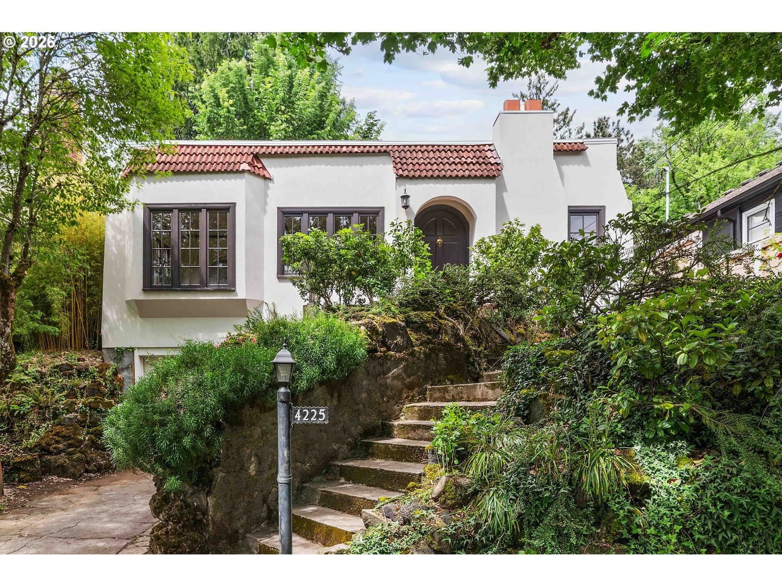 Primary listing photo, 4225 NE DAVIS ST, Portland, OR, 97213