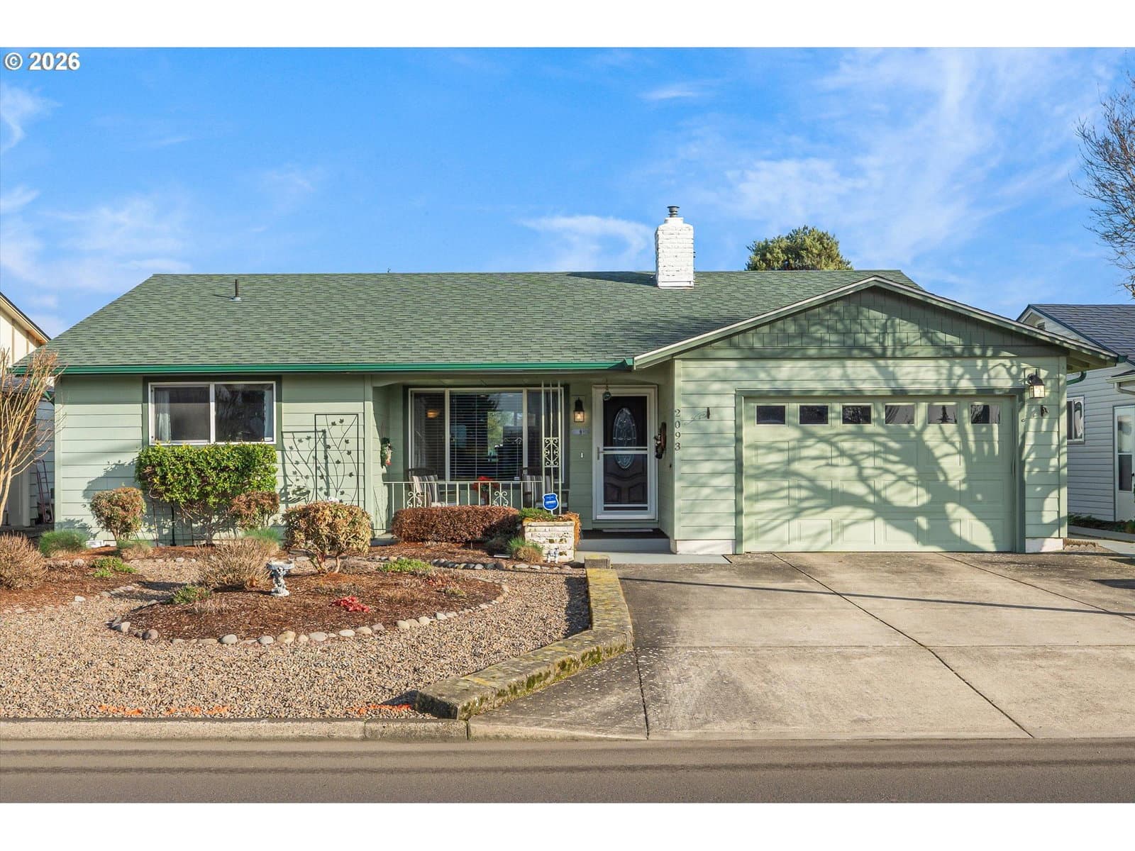 Primary listing photo, 2093 W HAYES ST, Woodburn, OR, 97071