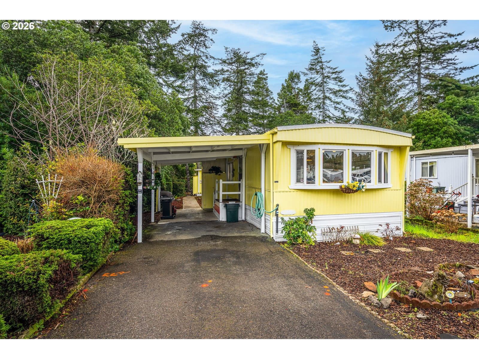 Primary listing photo, 3760 HIGHWAY 101 #16, Florence, OR, 97439