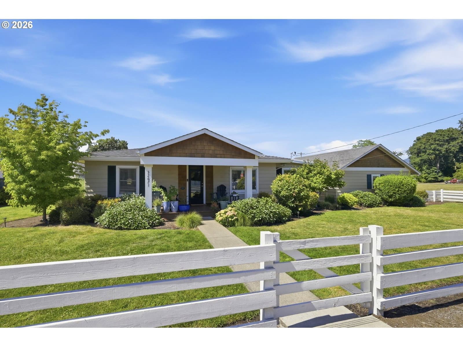 Primary listing photo, 32671 E MILL ST, Coburg, OR, 97408