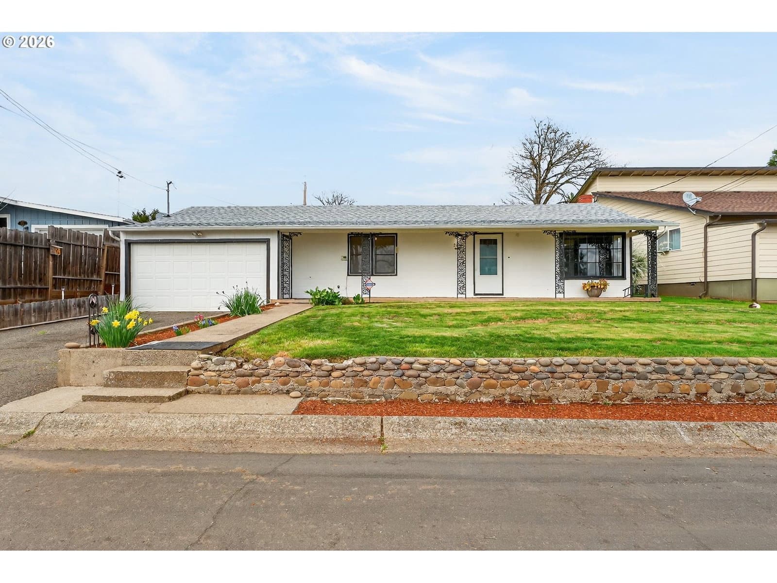 Primary listing photo, 262 NW CECIL AVE, Roseburg, OR, 97470