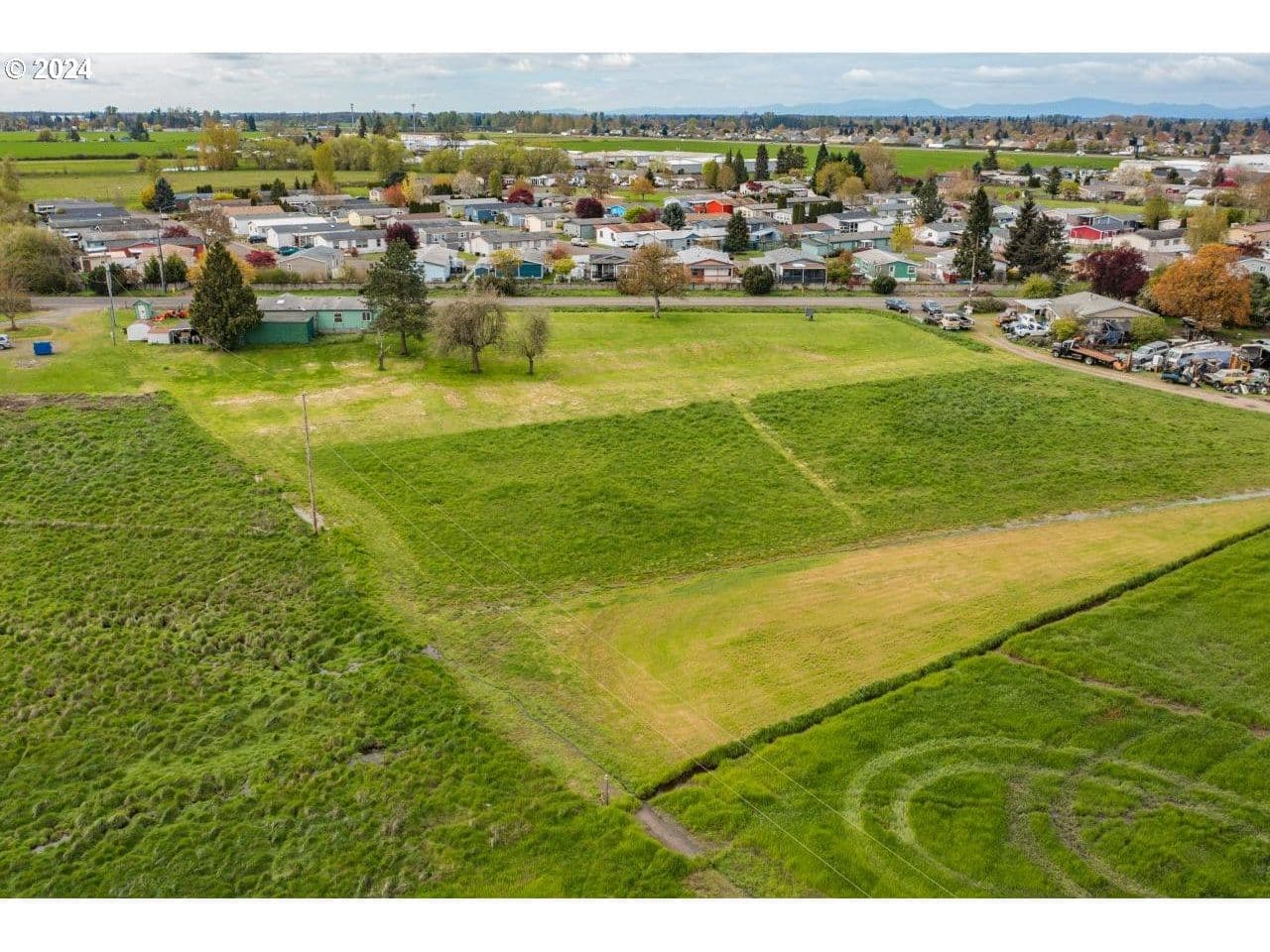 Primary listing photo, 4055 SE SPICER DR, Albany, OR, 97322