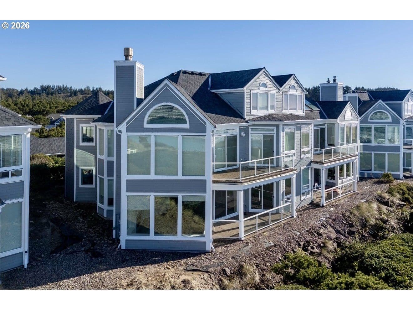 Listing photo 1 of 6