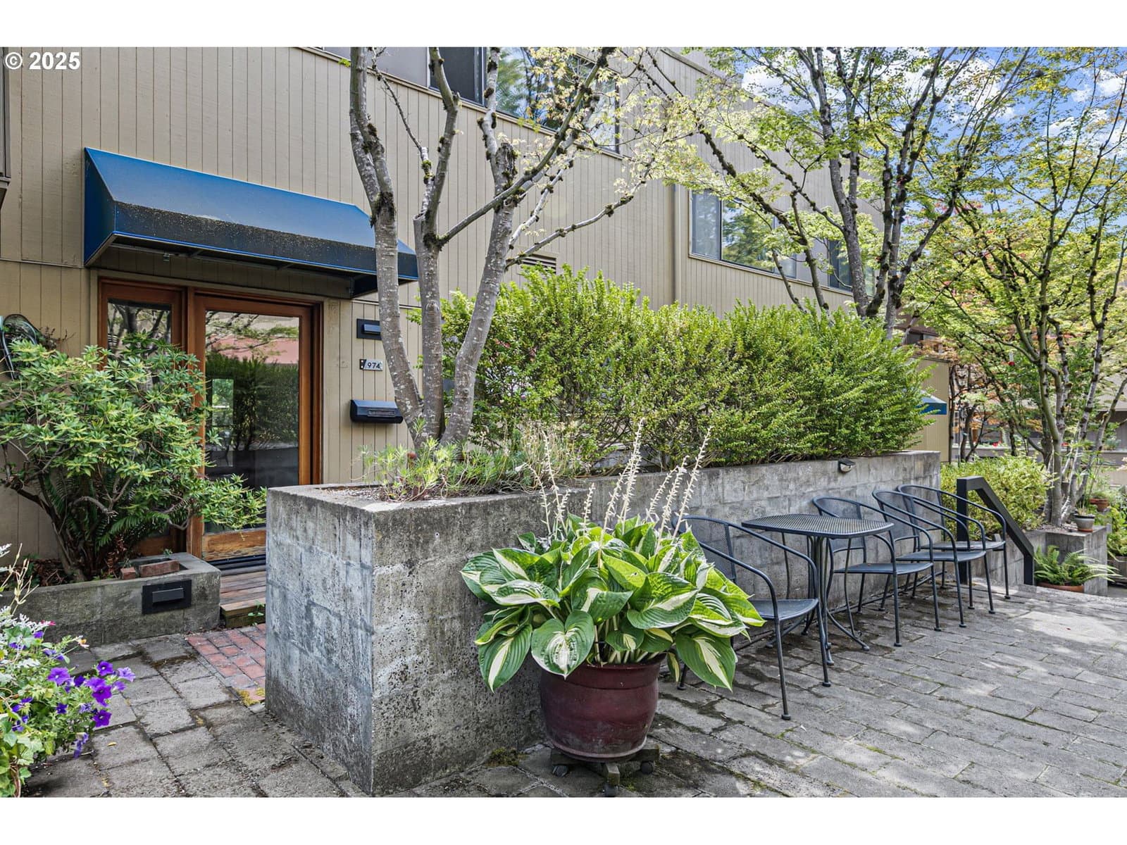 Primary listing photo, 974 LINCOLN ST, Eugene, OR, 97401