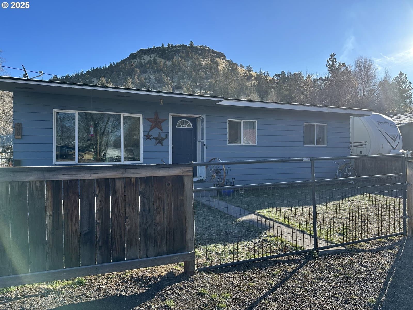 Primary listing photo, 900 WILLOWDALE DR, Prineville, OR, 97754