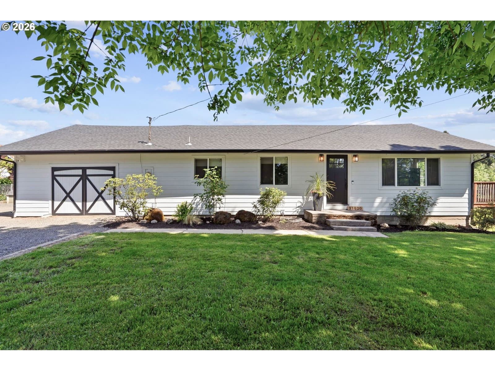 Listing photo 1 of 6