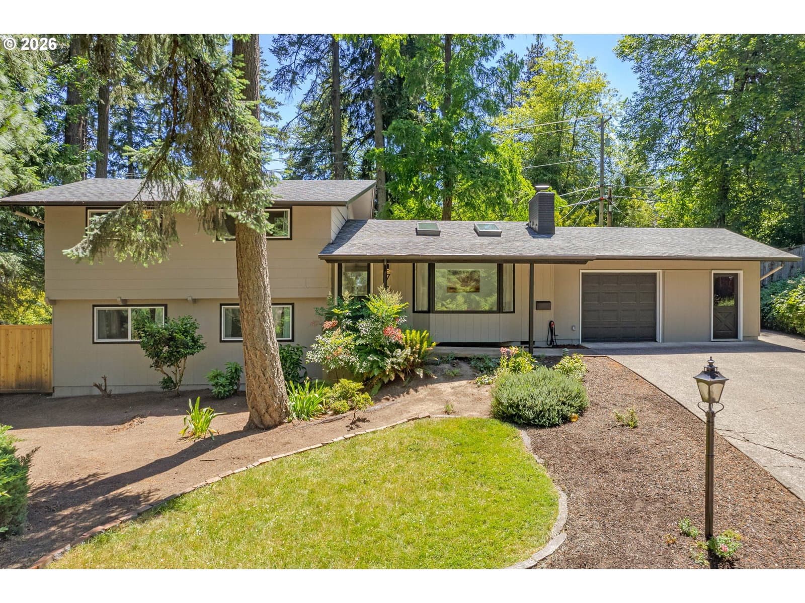 Primary listing photo, 70 COACHMAN DR, Eugene, OR, 97405