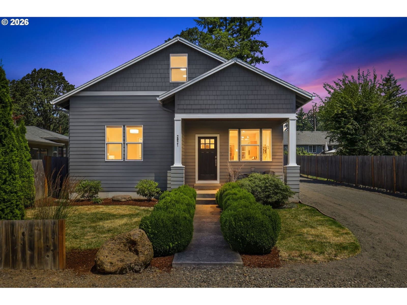 Listing photo 1 of 6
