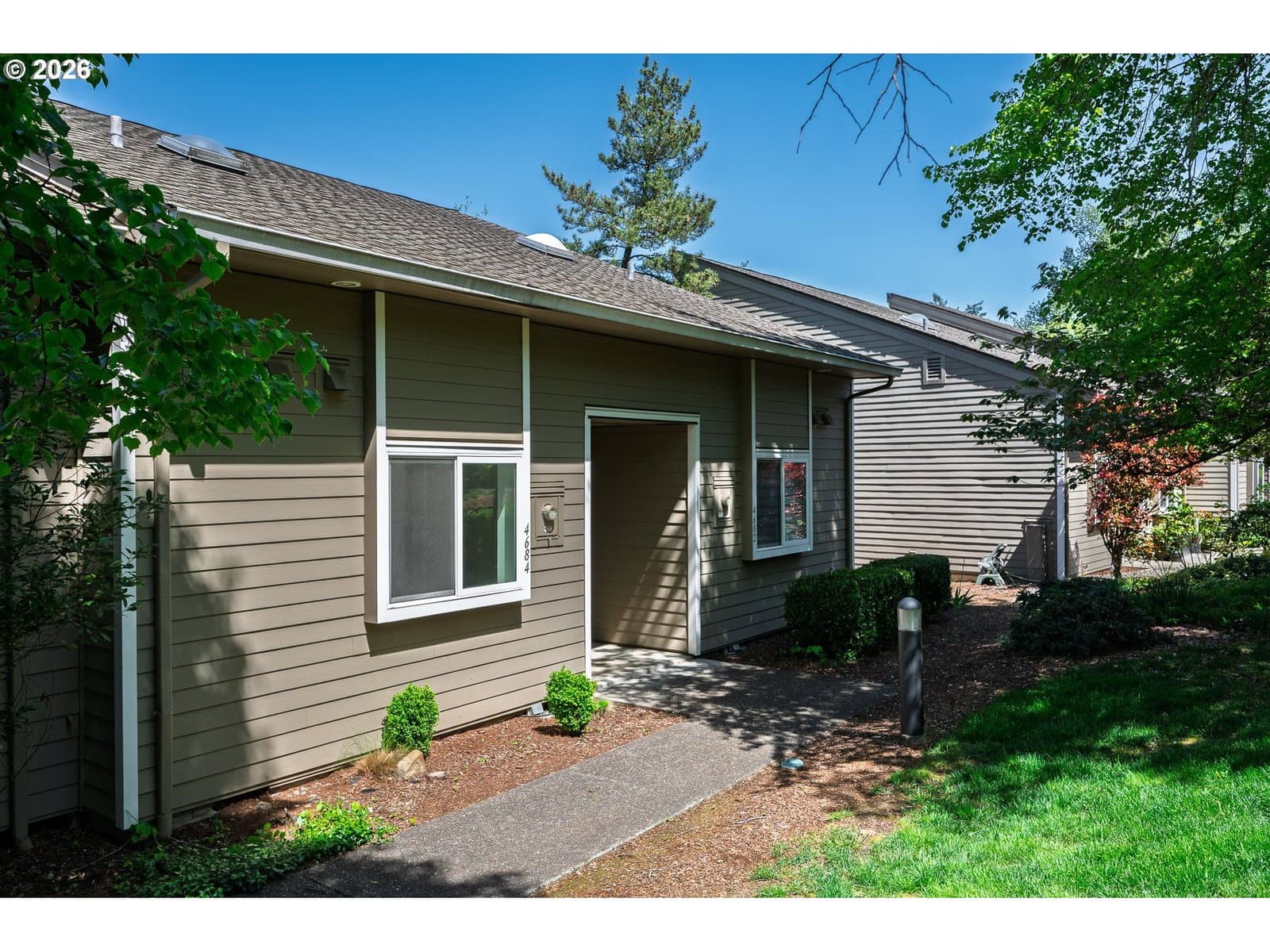 Primary listing photo, 4684 SW COMUS PL #1-G, Portland, OR, 97219