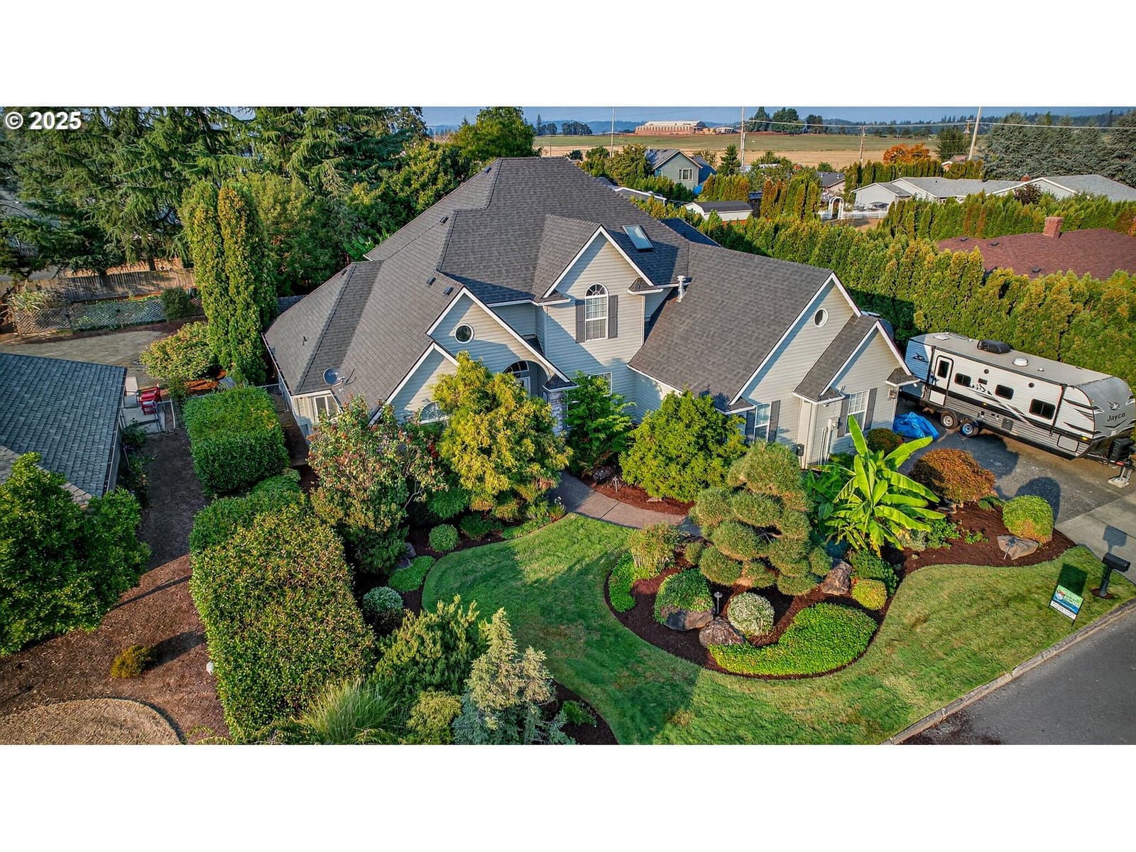 Primary listing photo, 821 E 7TH ST, Molalla, OR, 97038