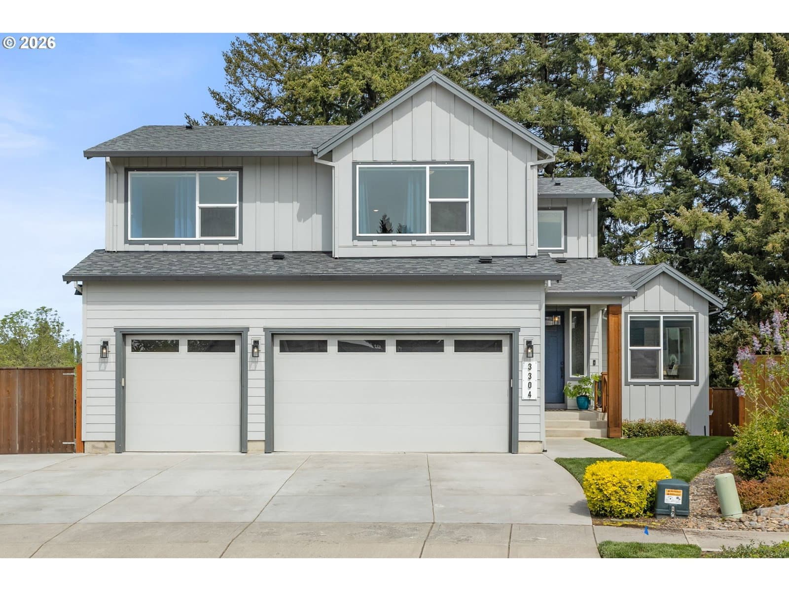 Listing photo 1 of 6