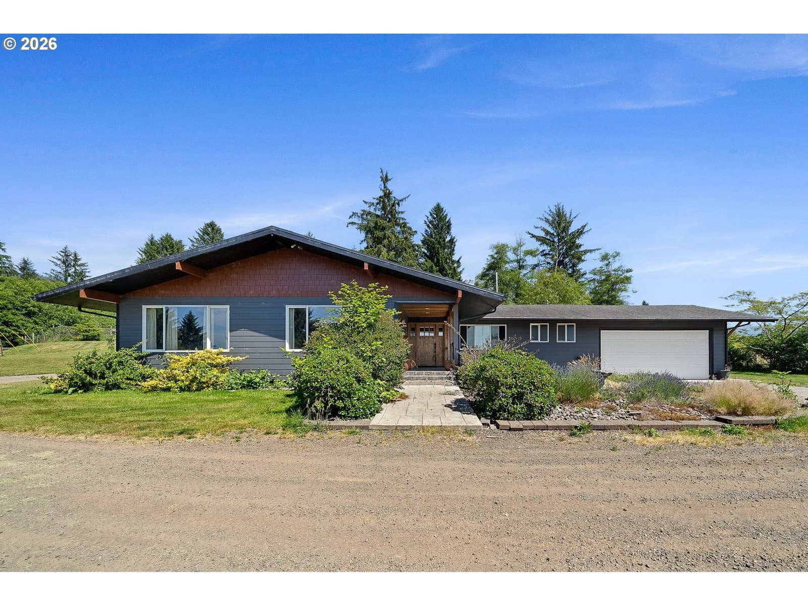 Listing photo 1 of 6