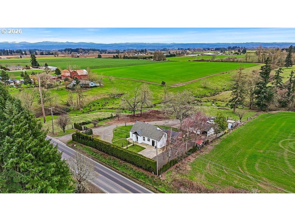 Primary listing photo, 5900 HIGHWAY 211, Hubbard, OR, 97032