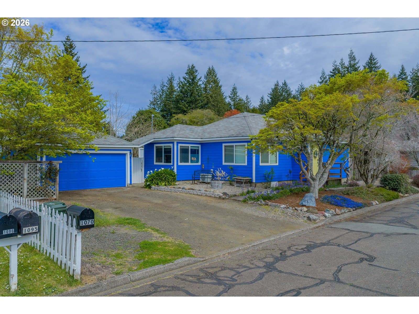 Primary listing photo, 1070 W 11TH ST, Coquille, OR, 97423