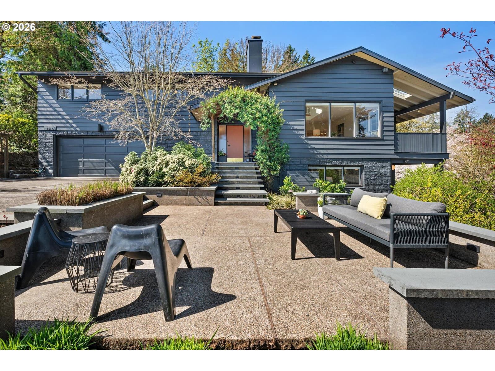 Primary listing photo, 2631 SW SHERWOOD DR, Portland, OR, 97201