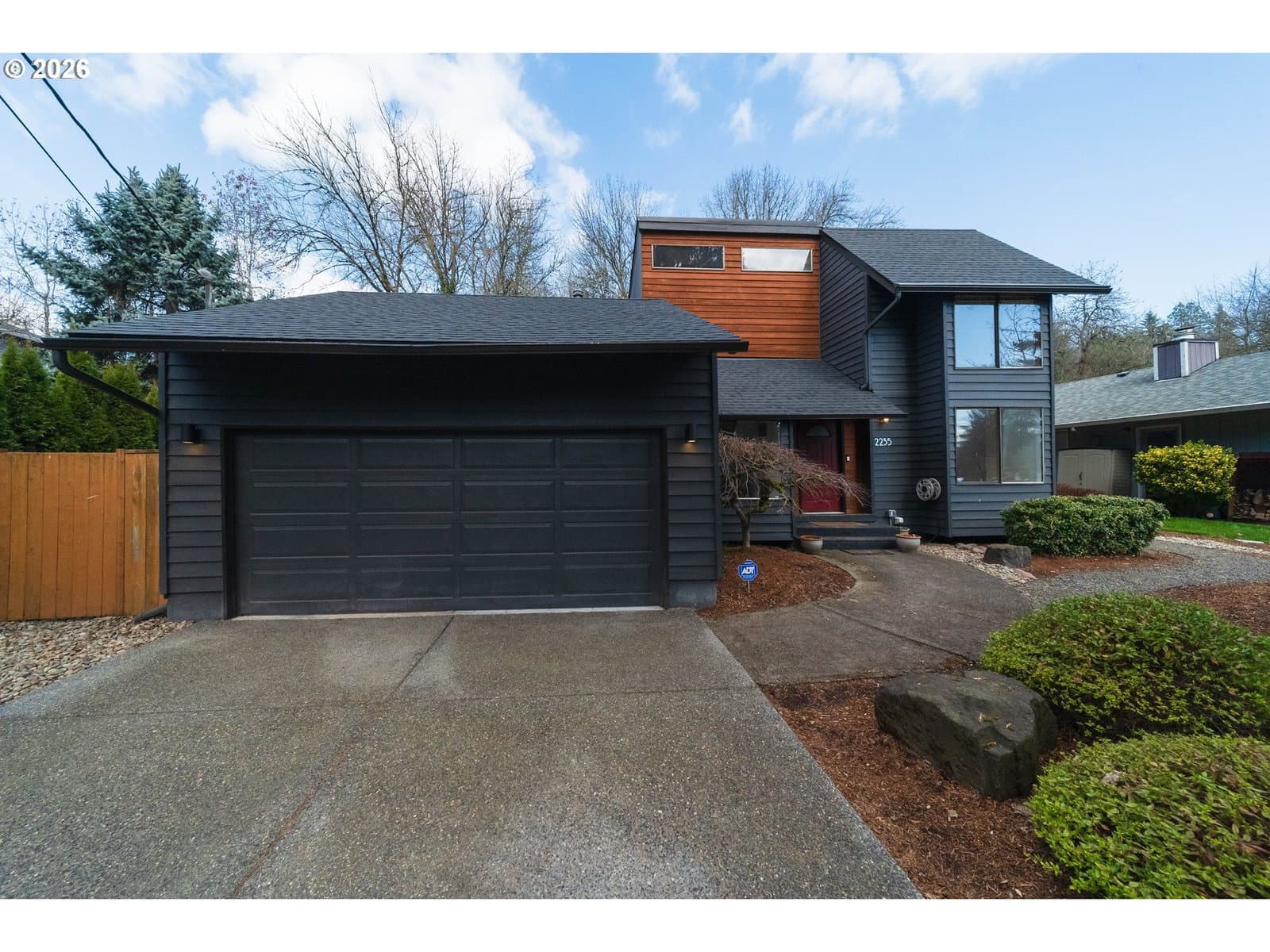 Primary listing photo, 2235 SW MARIGOLD ST, Portland, OR, 97219
