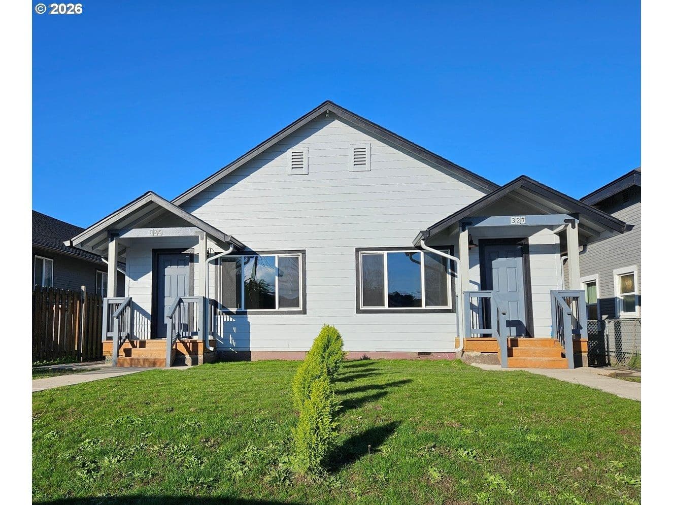 Primary listing photo, 325/327 17TH AVE, Longview, WA, 98632