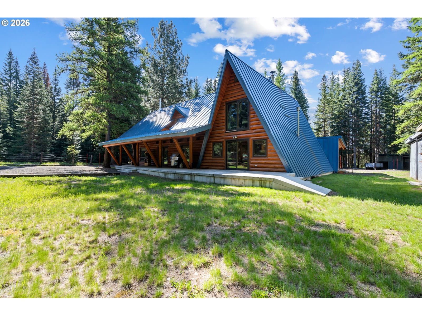 Listing photo 1 of 6