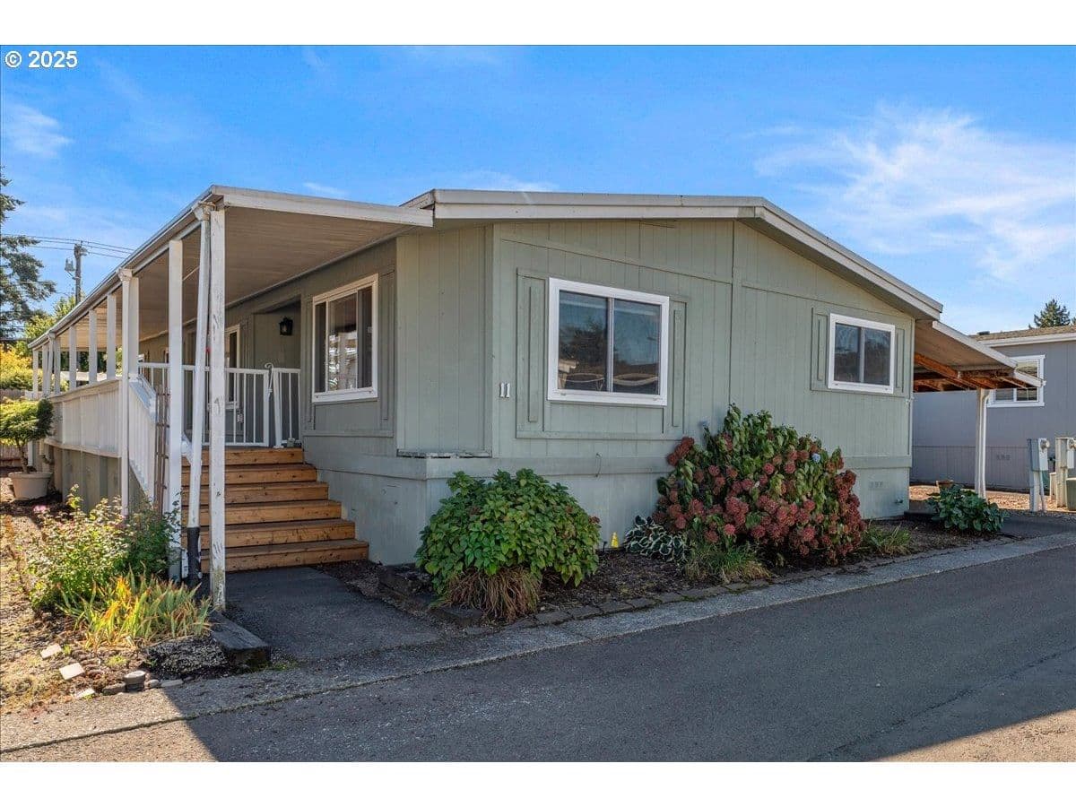 Primary listing photo, 7455 SE KING RD #11, Milwaukie, OR, 97222