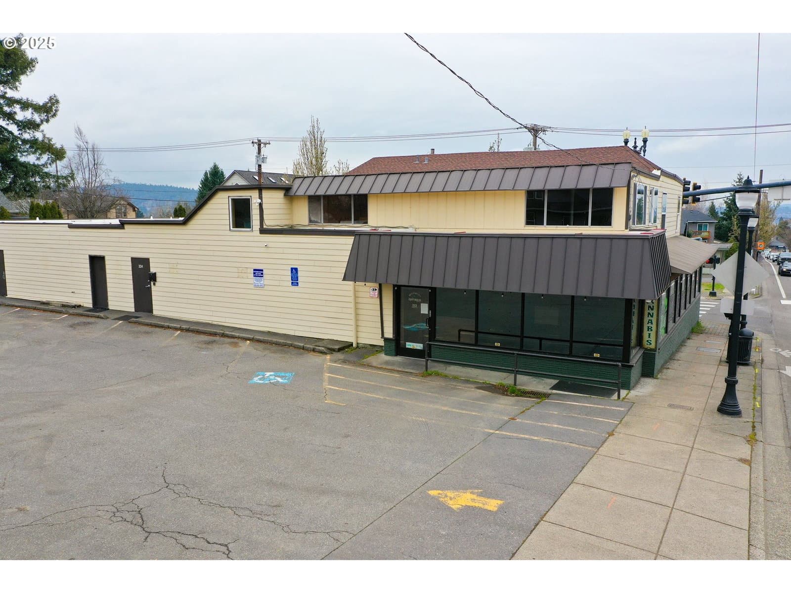Primary listing photo, 222 MOLALLA AVE, Oregon City, OR, 97045