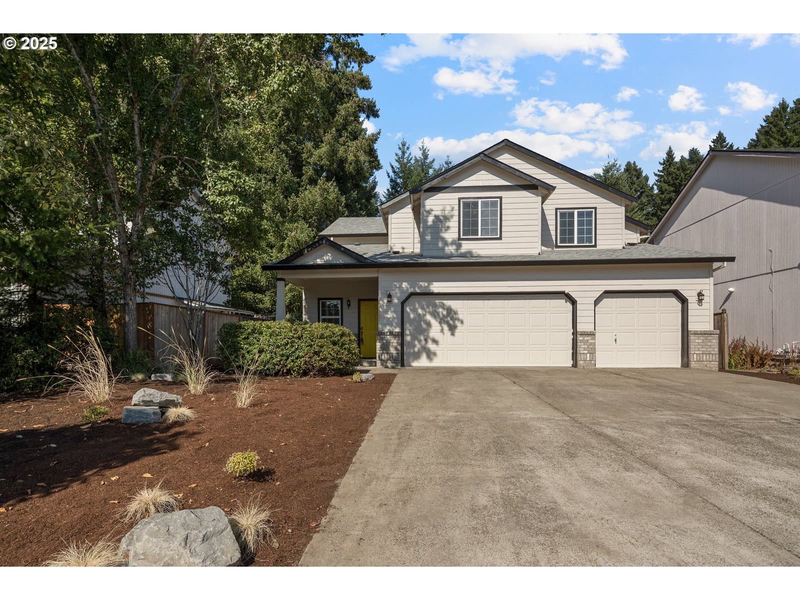 Primary listing photo, 7307 NE NELLY ST, Hillsboro, OR, 97124