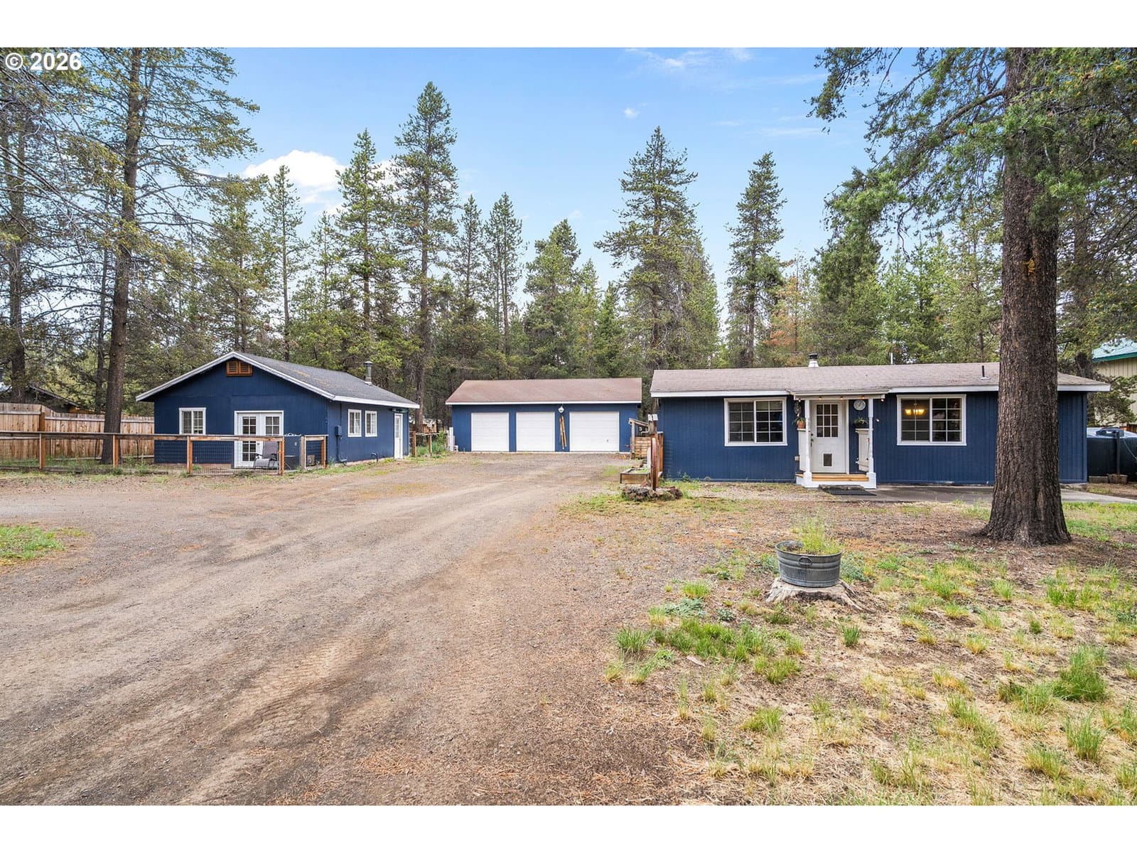 Listing photo 1 of 6