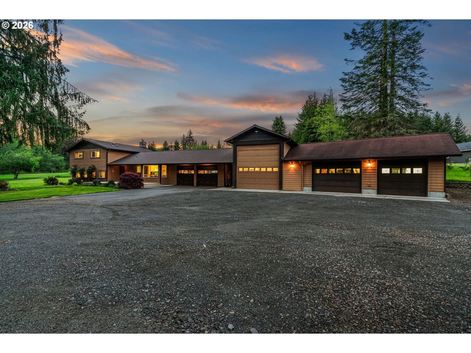 Listing photo 1 of 6