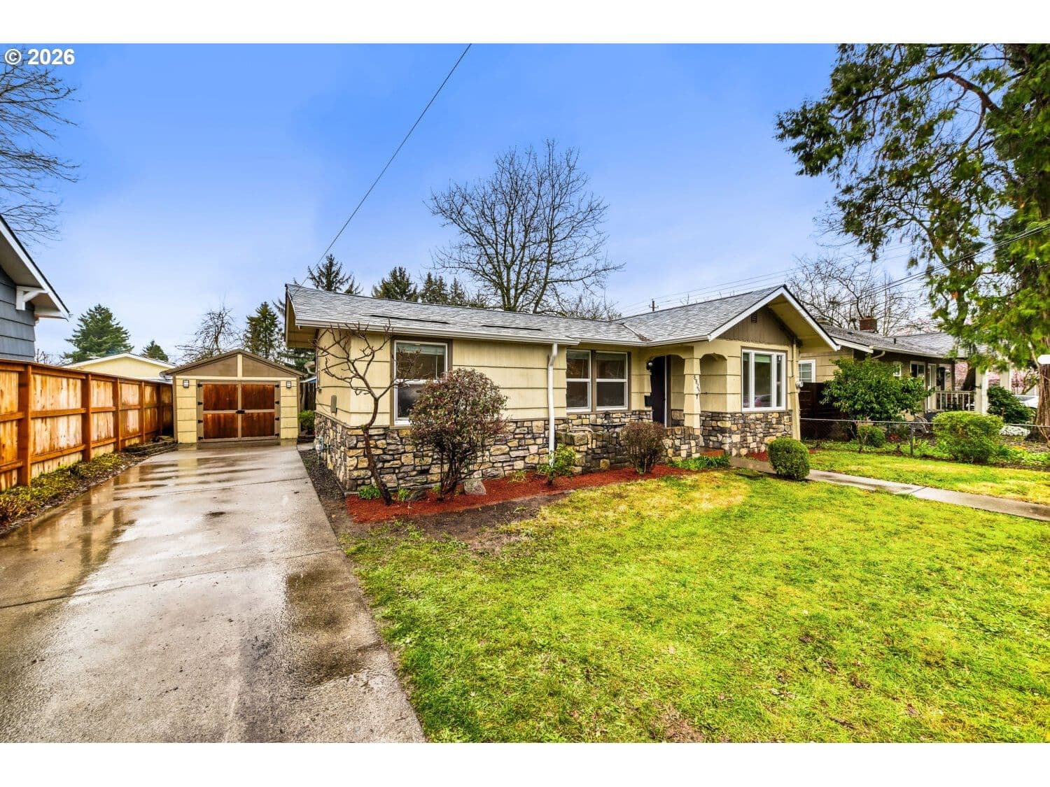 Primary listing photo, 8825 NE WYGANT ST, Portland, OR, 97220