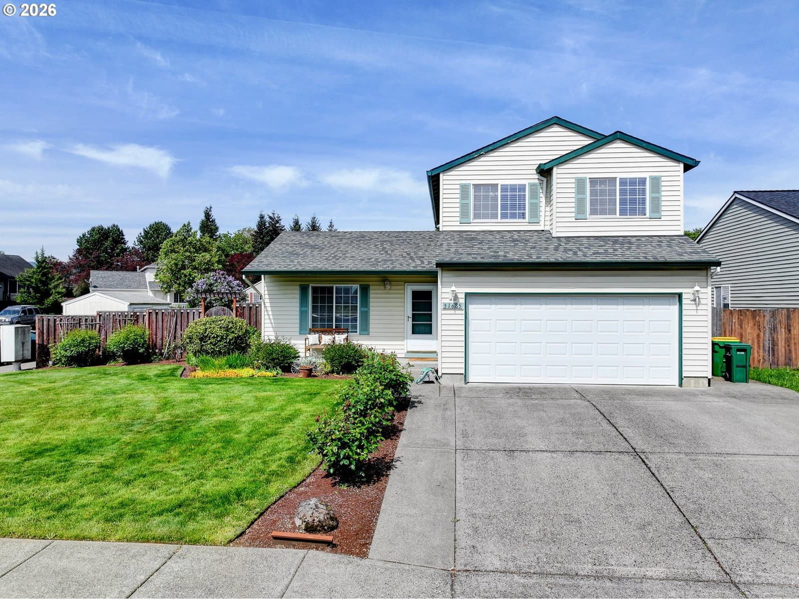 Listing photo 1 of 6