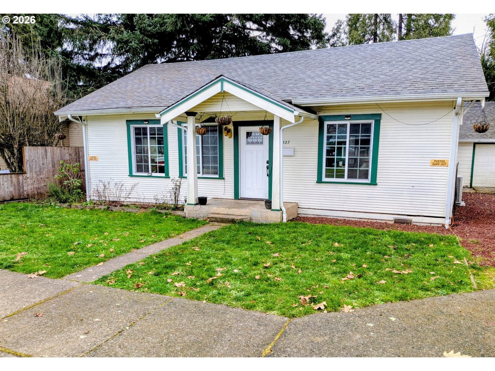 Primary listing photo, 1327 ASH AVE, Cottage Grove, OR, 97424