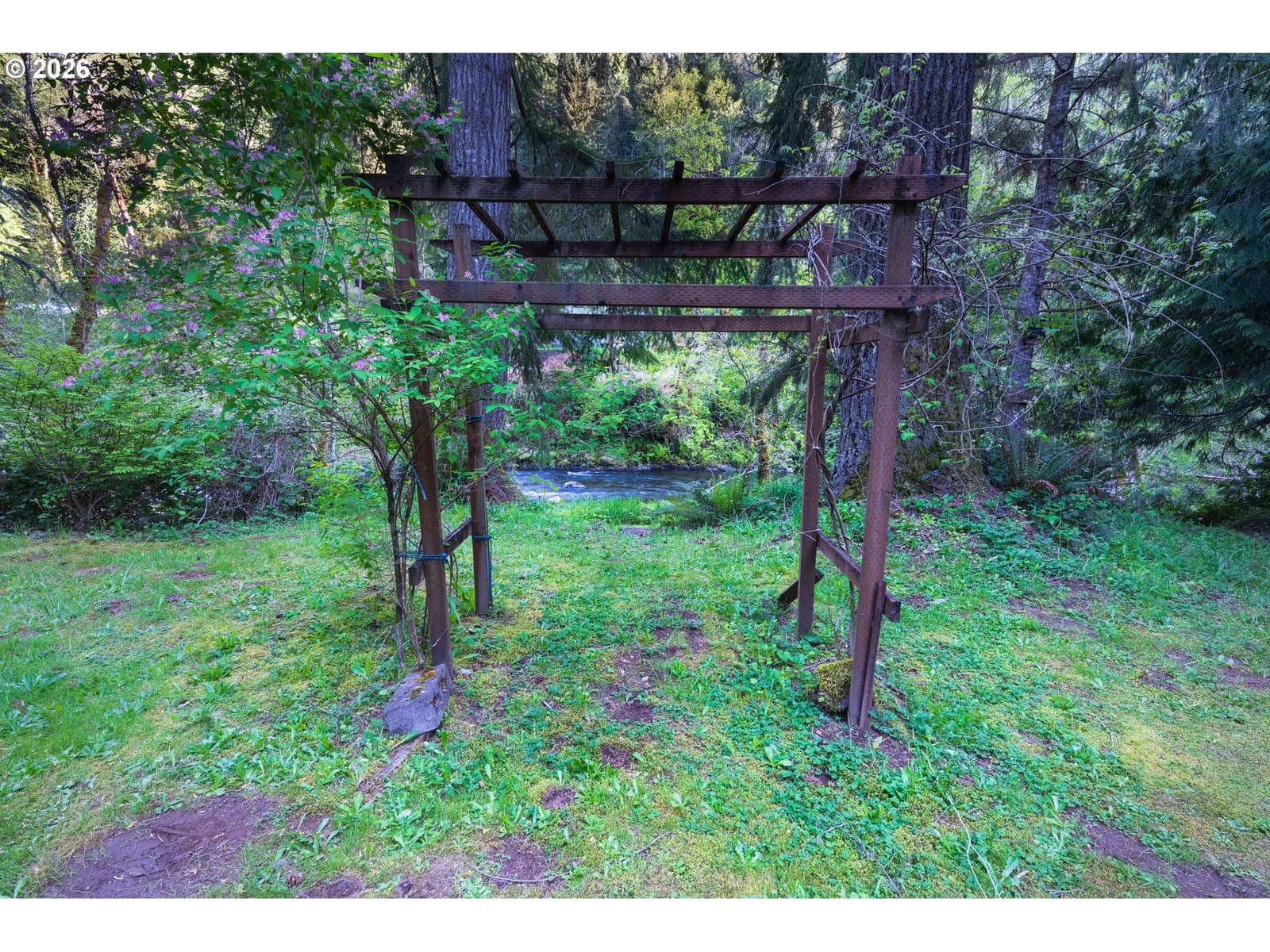 Listing photo 1 of 6