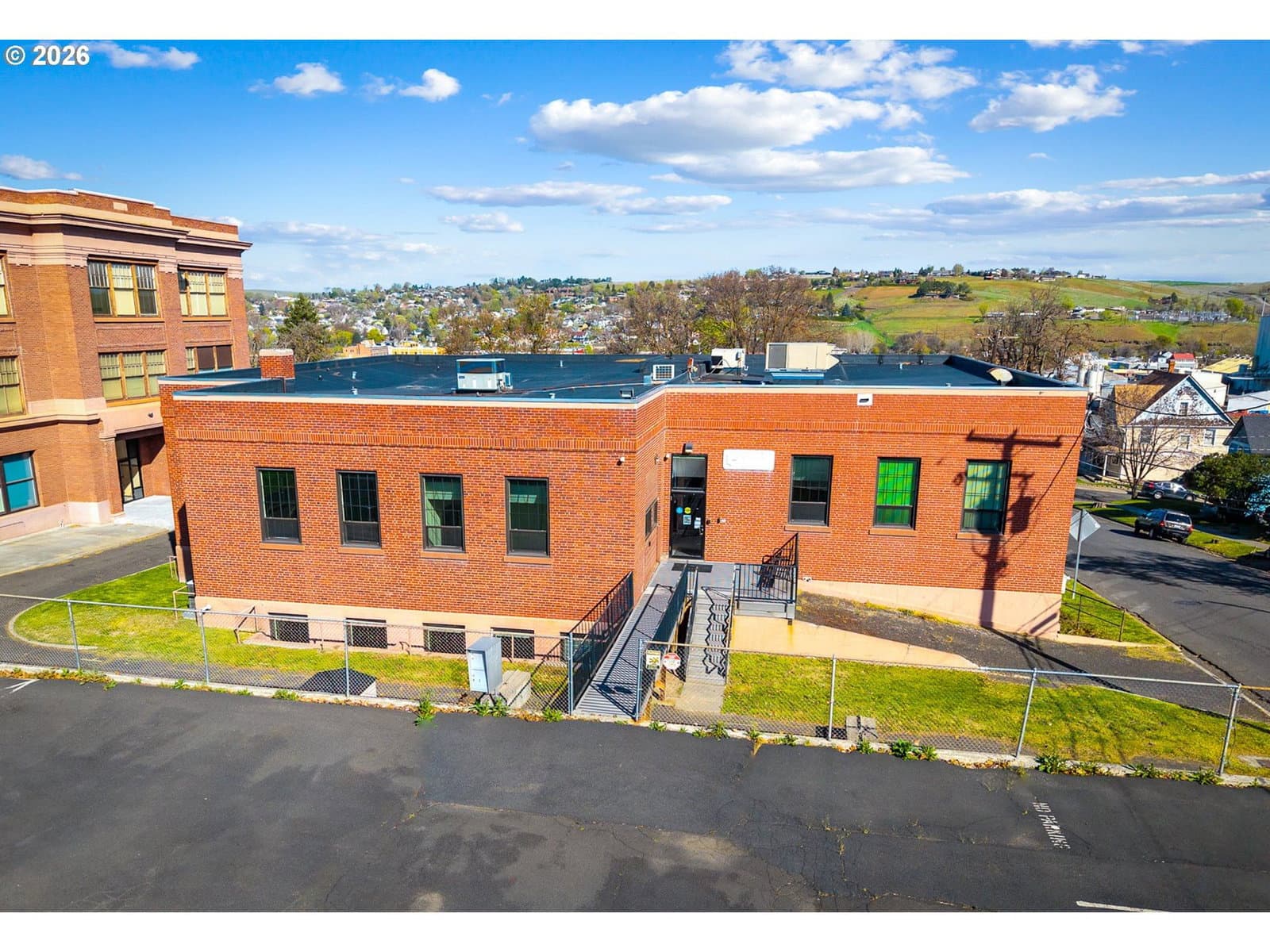 Primary listing photo, 721 SE 3RD ST, Pendleton, OR, 97801