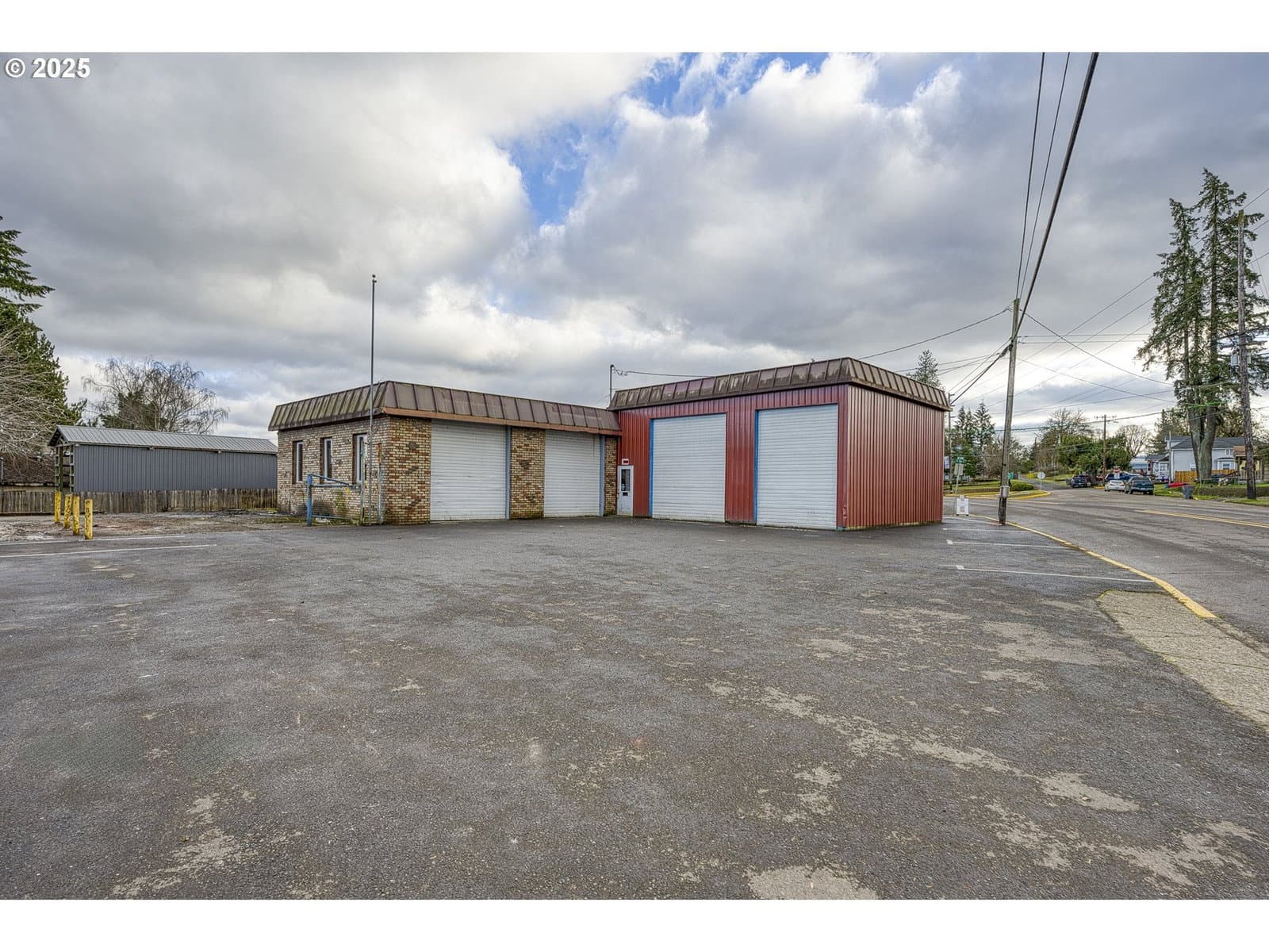 Primary listing photo, 452 SE MAIN ST, Willamina, OR, 97396