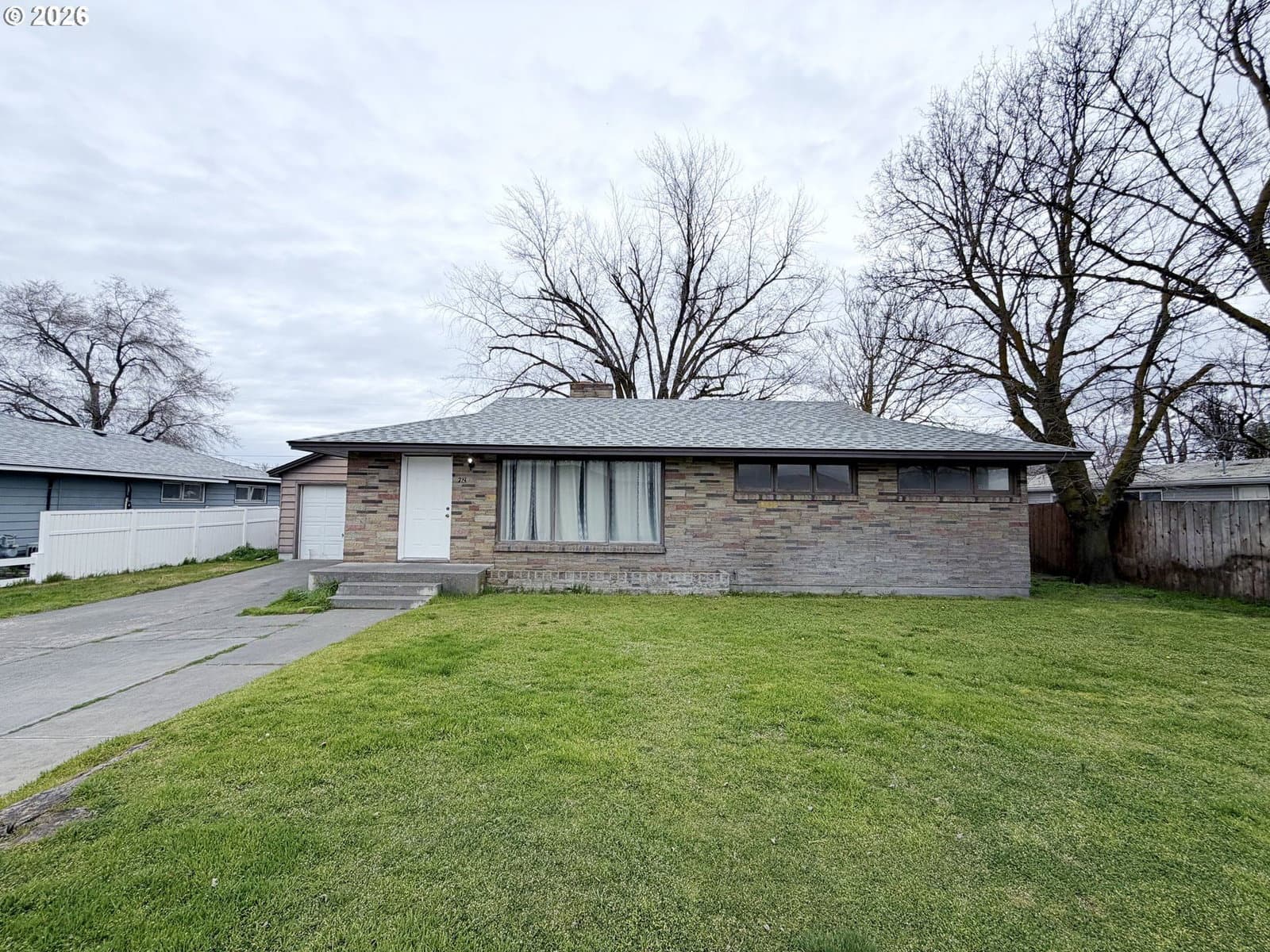 Primary listing photo, 725 SW 11TH ST, Hermiston, OR, 97838