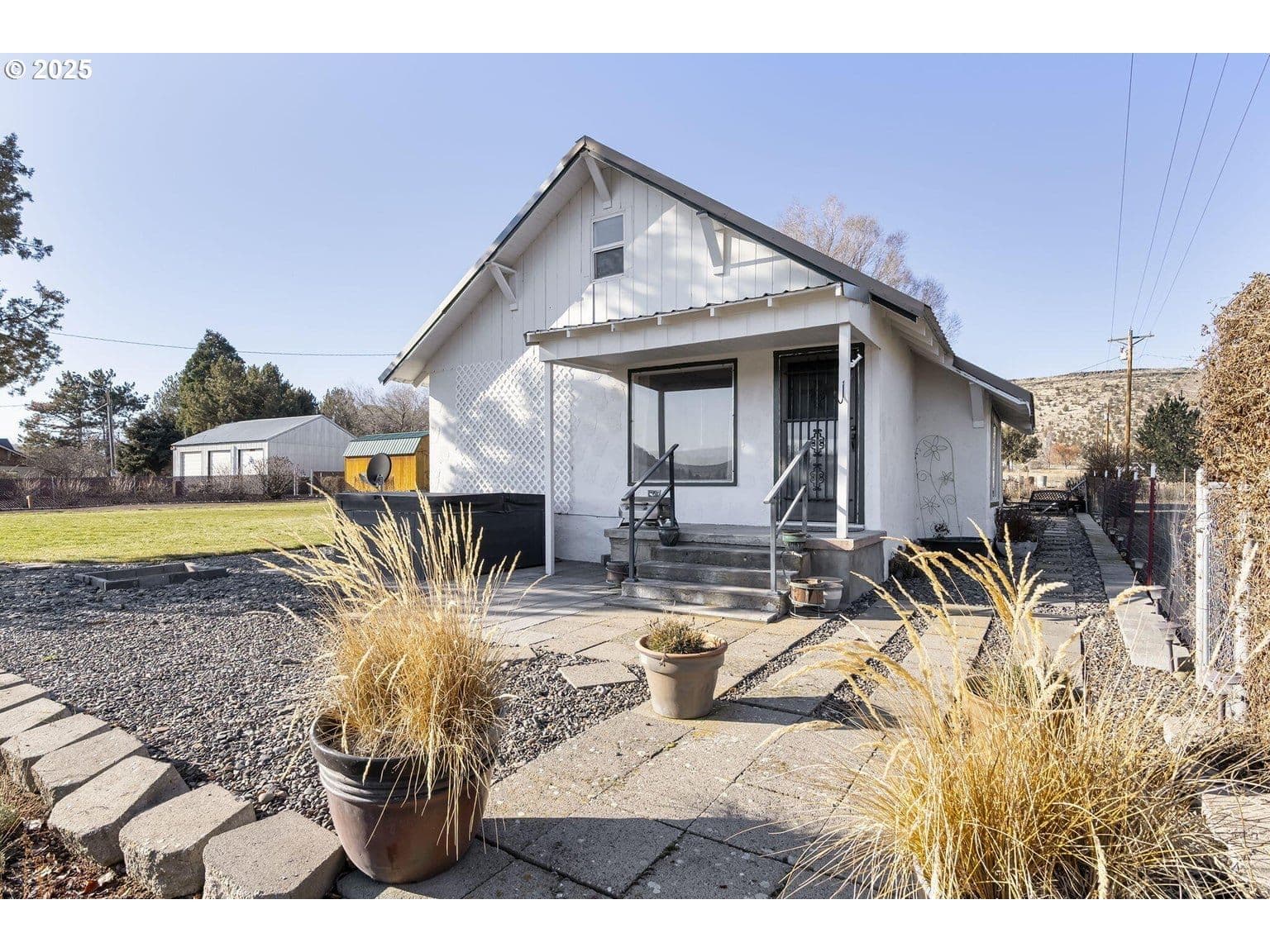 Primary listing photo, 2355 NE MARKET ST, Madras, OR, 97741