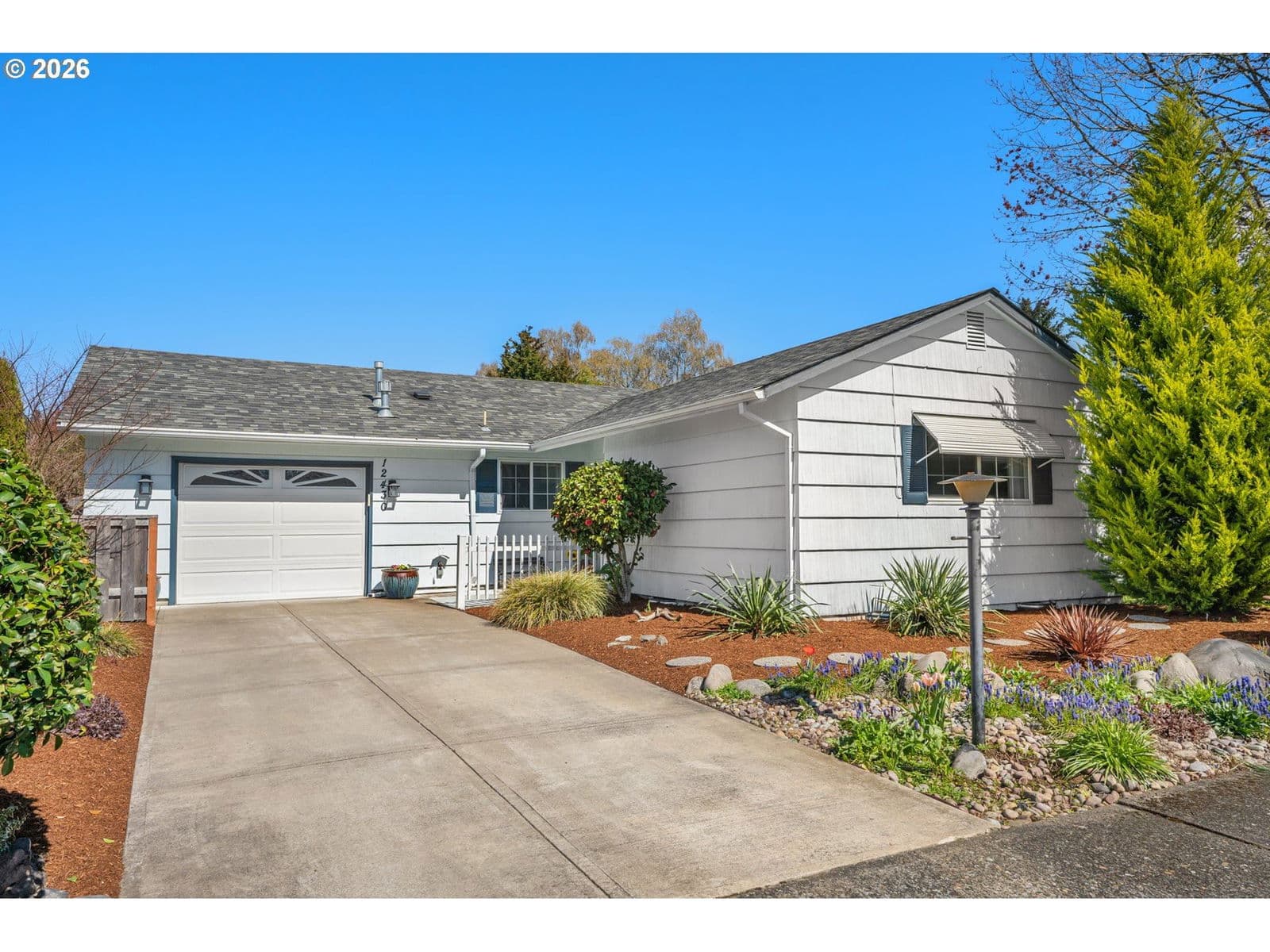 Primary listing photo, 12430 SW KING GEORGE DR, King City, OR, 97224