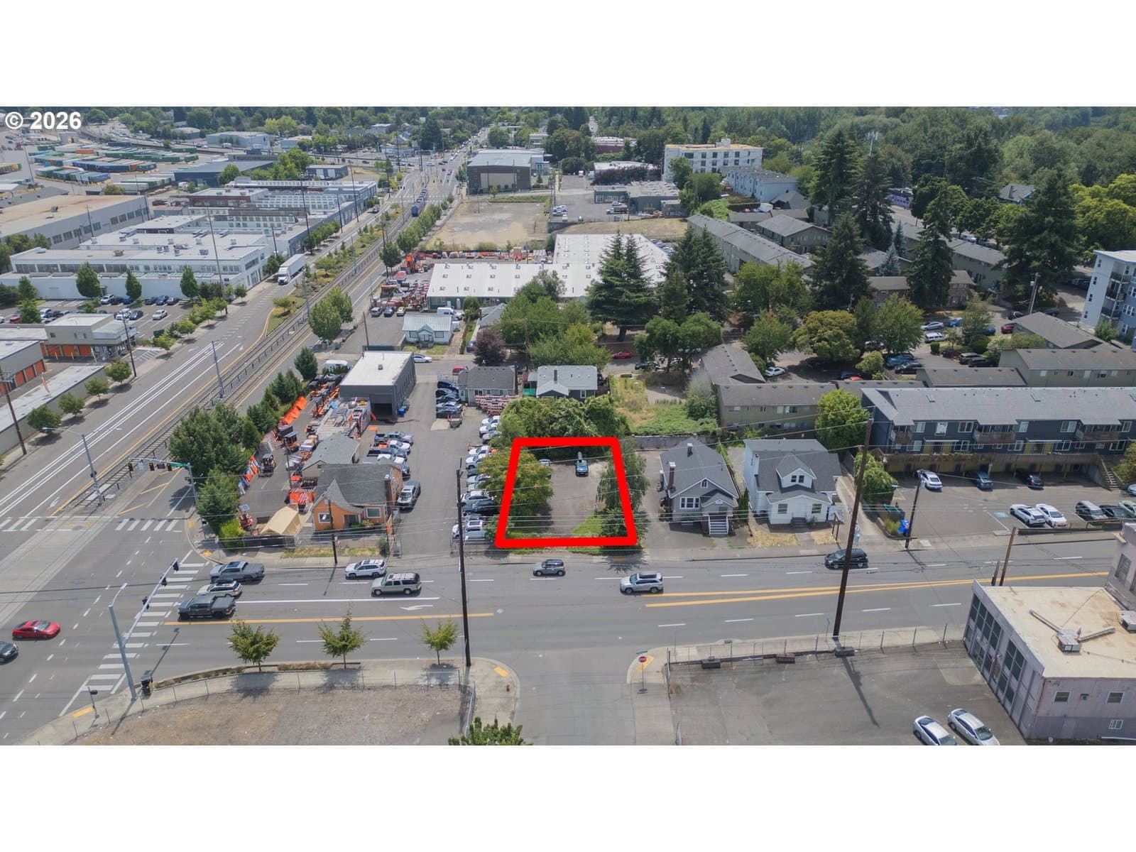 Primary listing photo, 1590 SE HOLGATE BLVD, Portland, OR, 97202