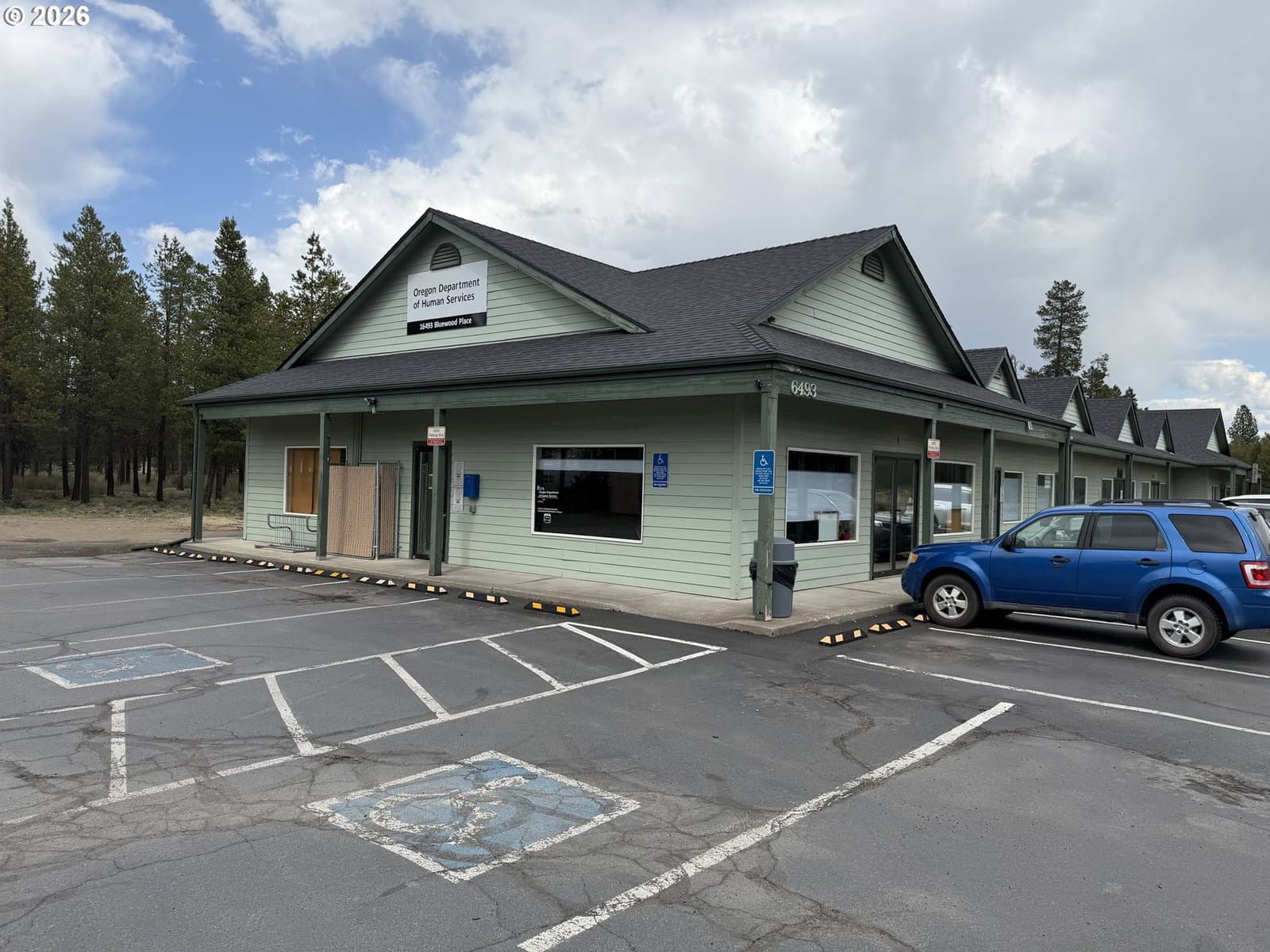 Primary listing photo, 16493 BLUEWOOD PL, La Pine, OR, 97739