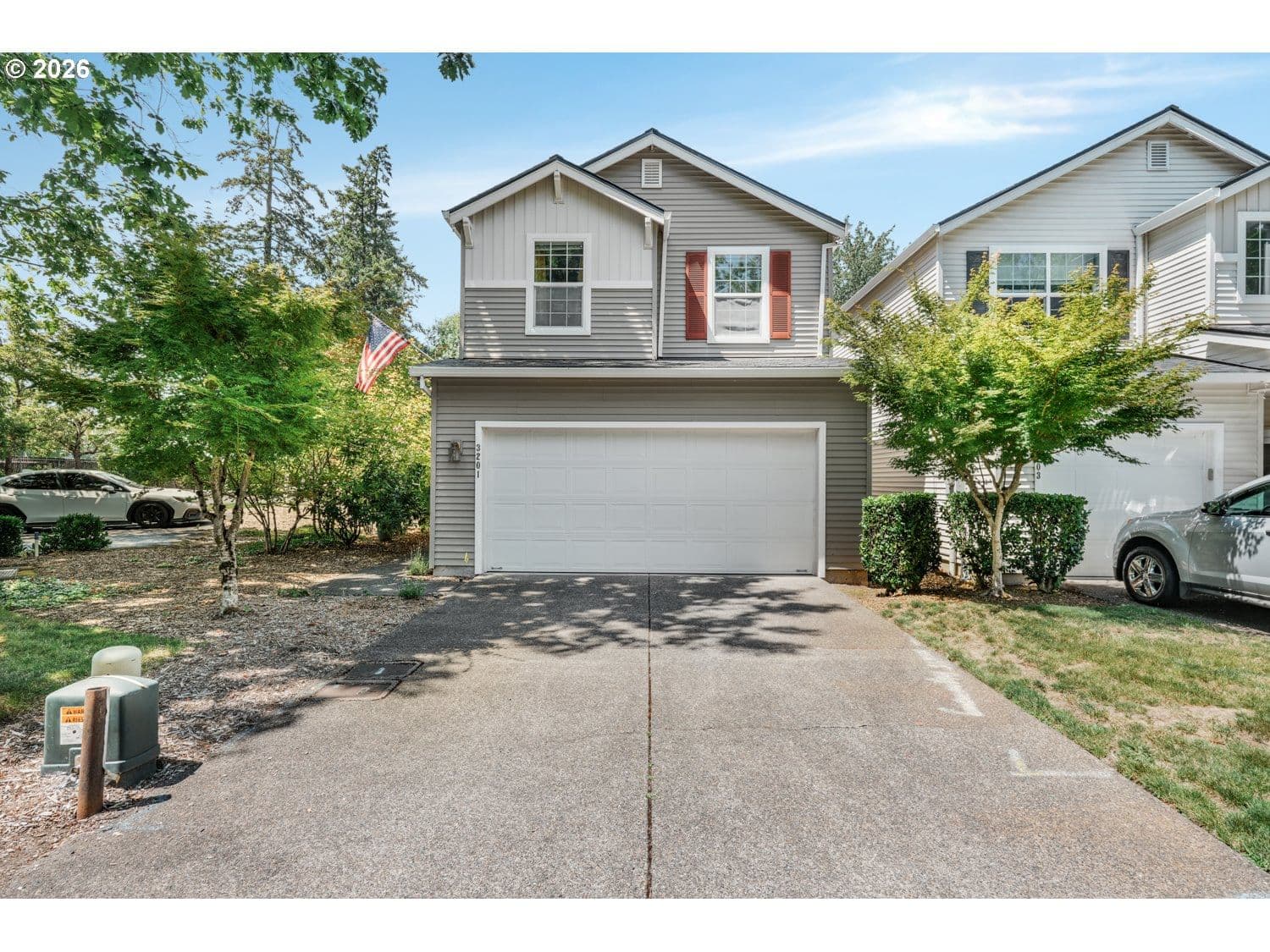 Listing photo 1 of 6