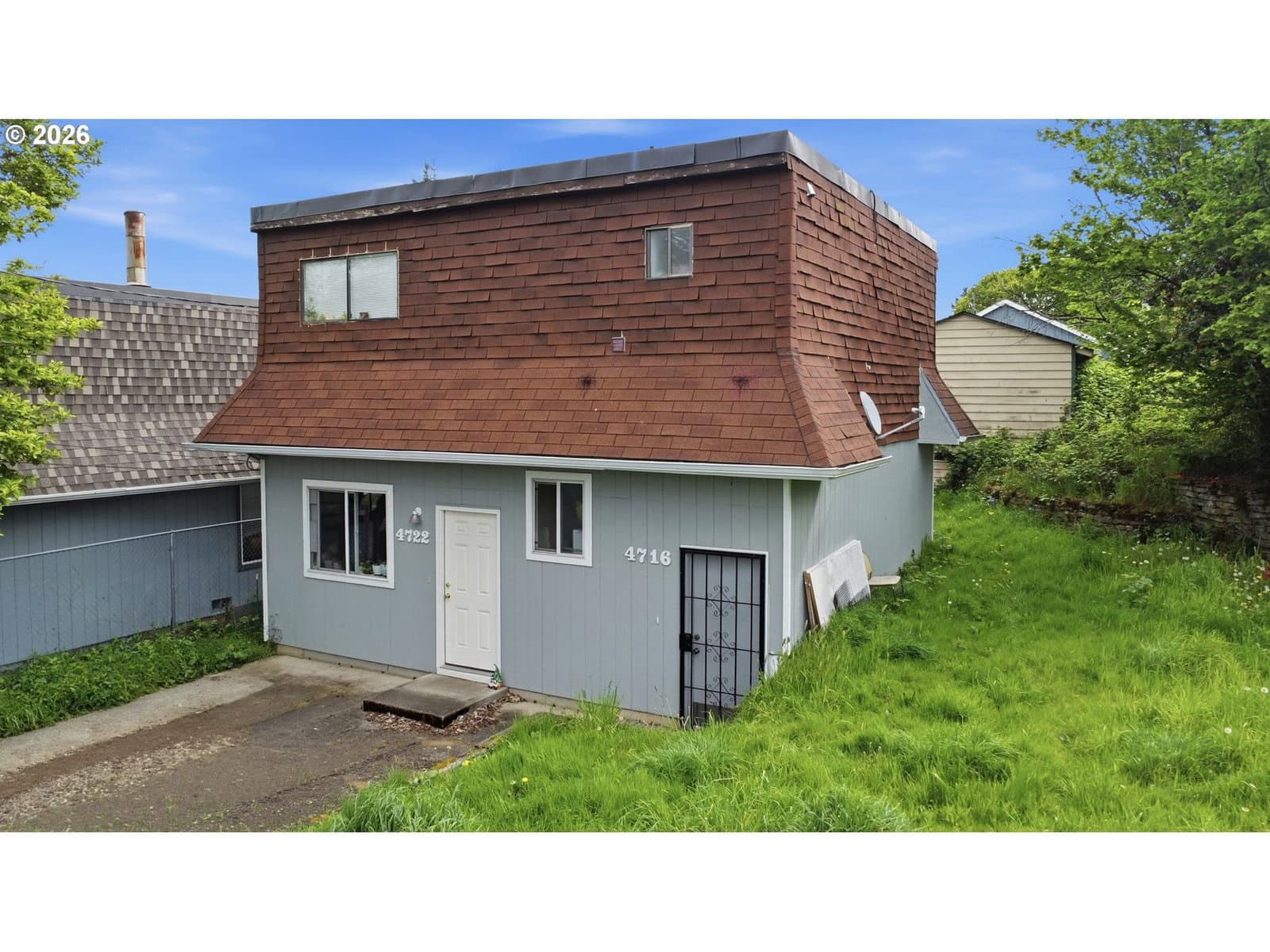 Listing photo 1 of 6