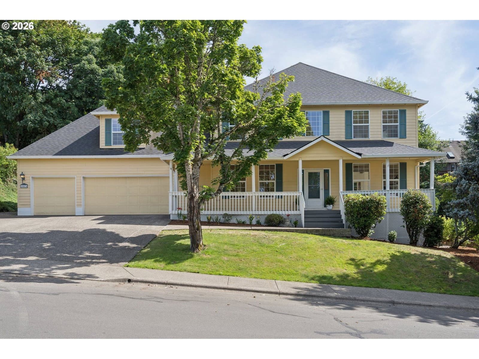 Listing photo 1 of 6