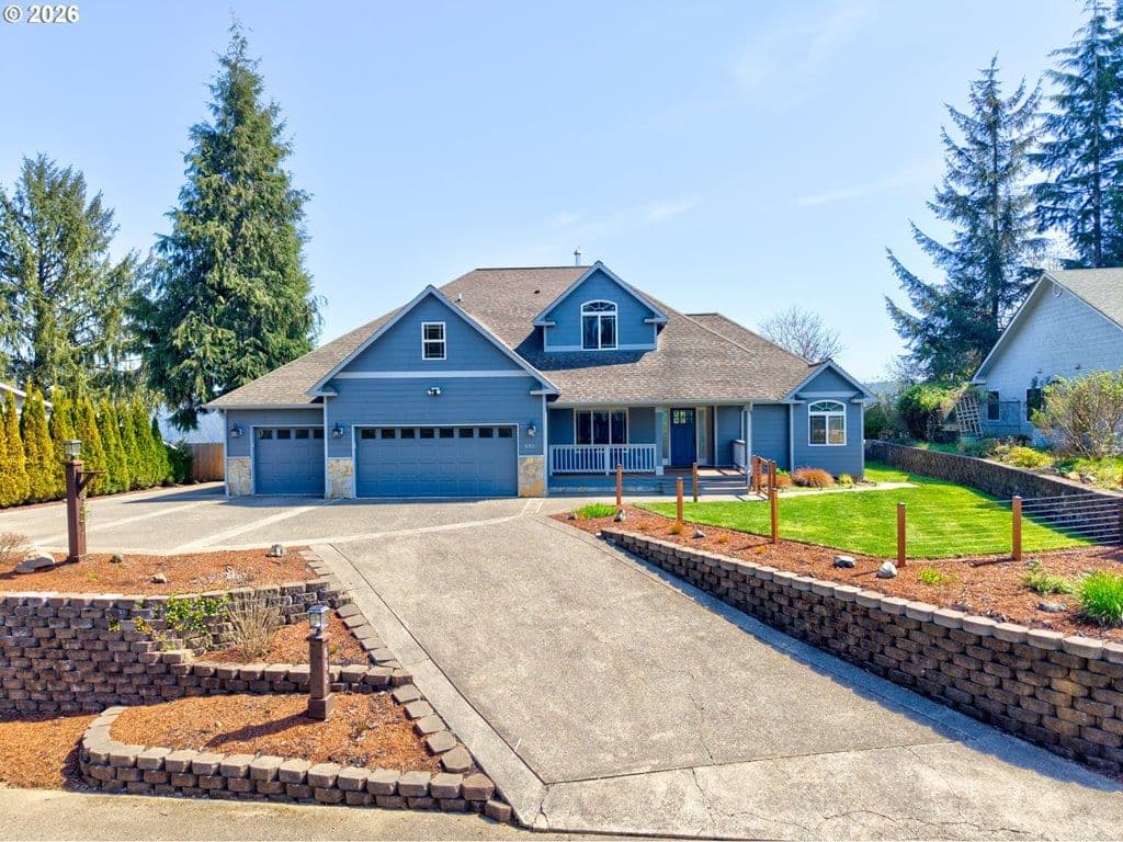 Primary listing photo, 660 18TH AVE, Coos Bay, OR, 97420