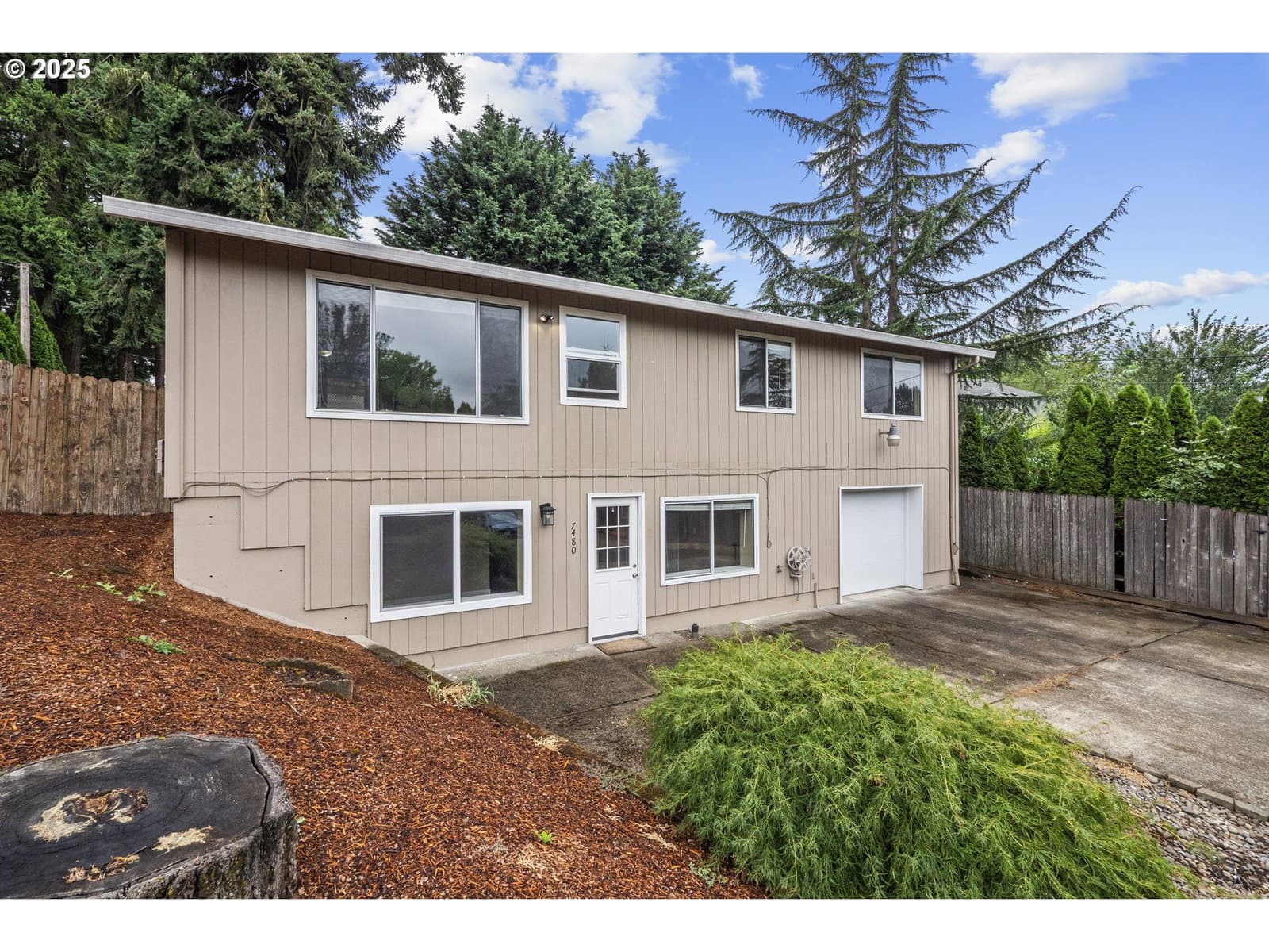 Primary listing photo, 7480 SW TAYLORS FERRY RD, Portland, OR, 97223
