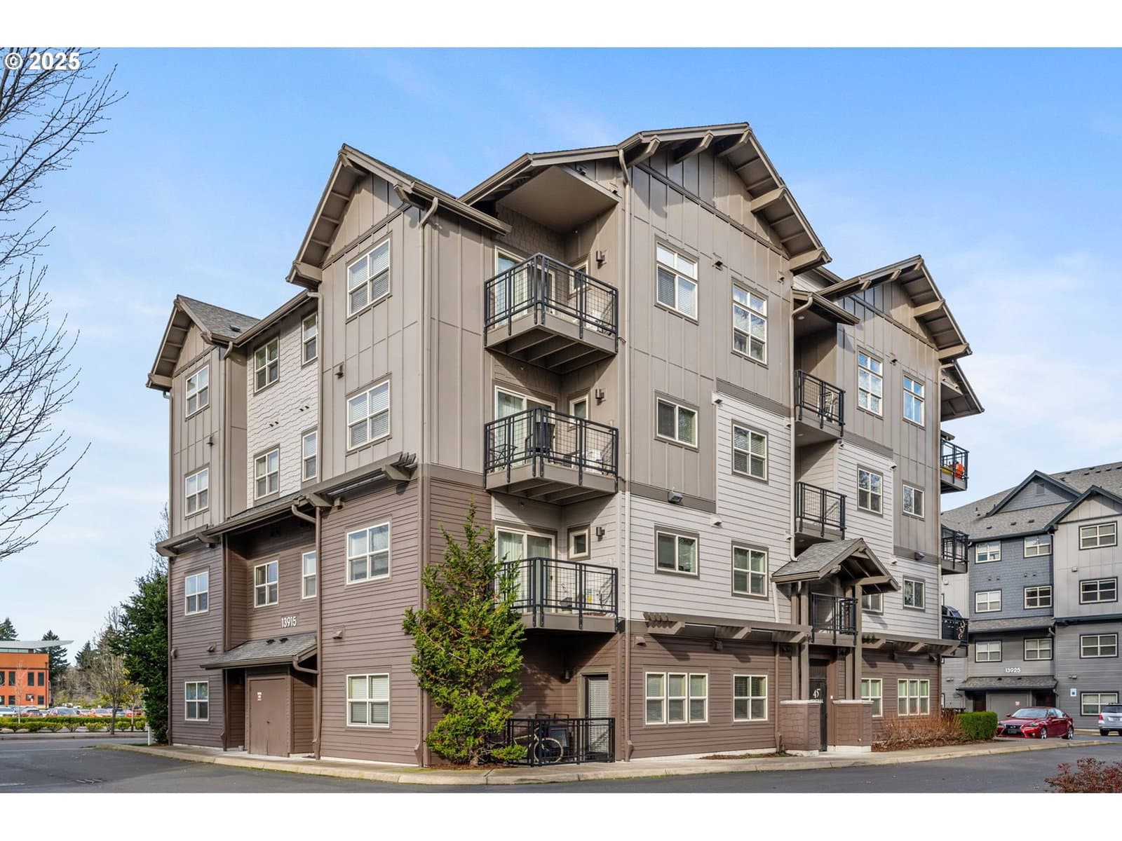 13915 SW MERIDIAN ST #307