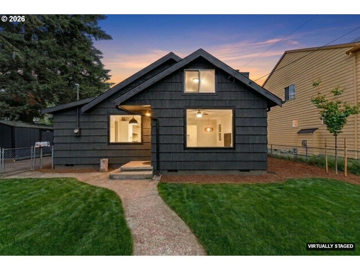 Listing photo 1 of 6