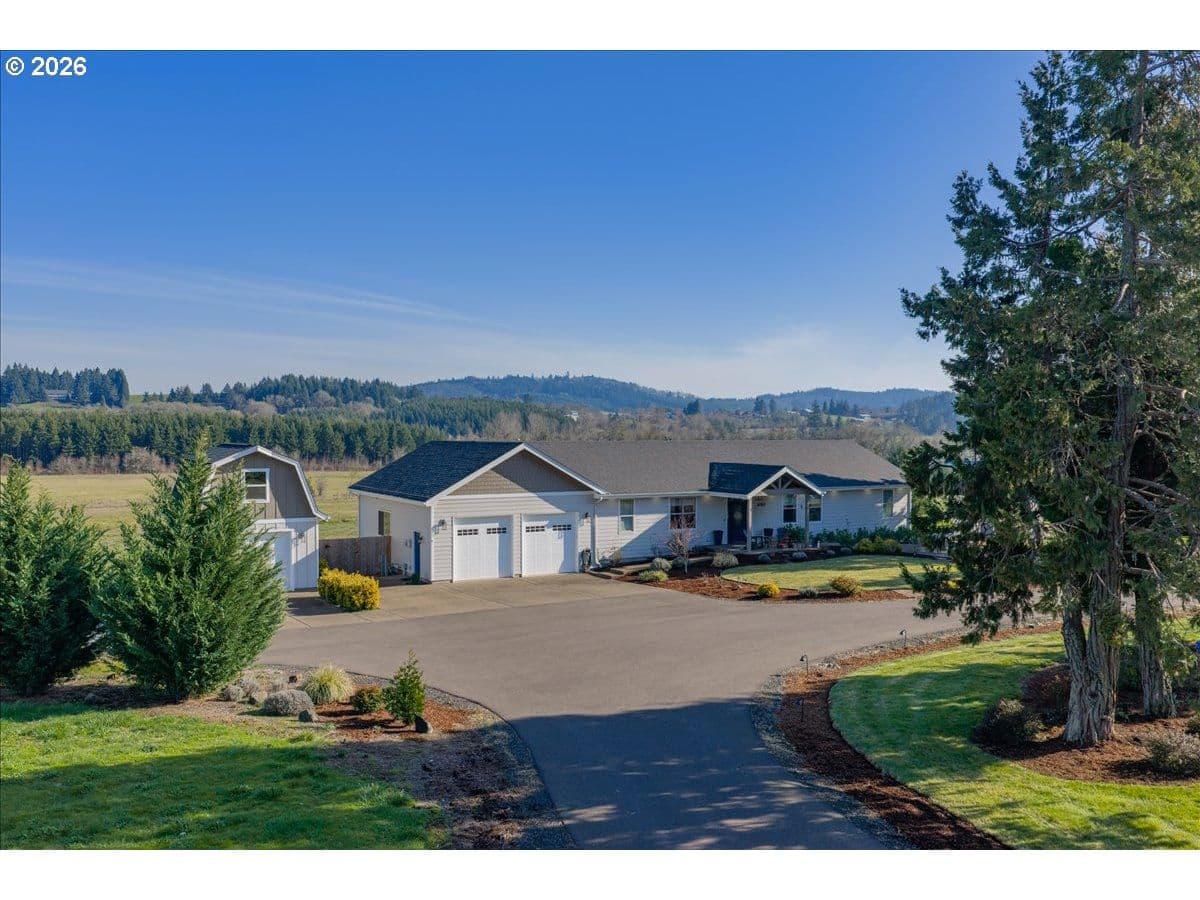 Primary listing photo, 2020 SW FAIRVIEW AVE, Dallas, OR, 97338