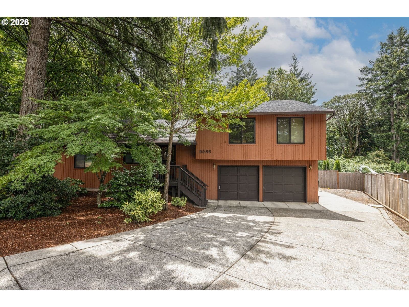 Listing photo 1 of 6