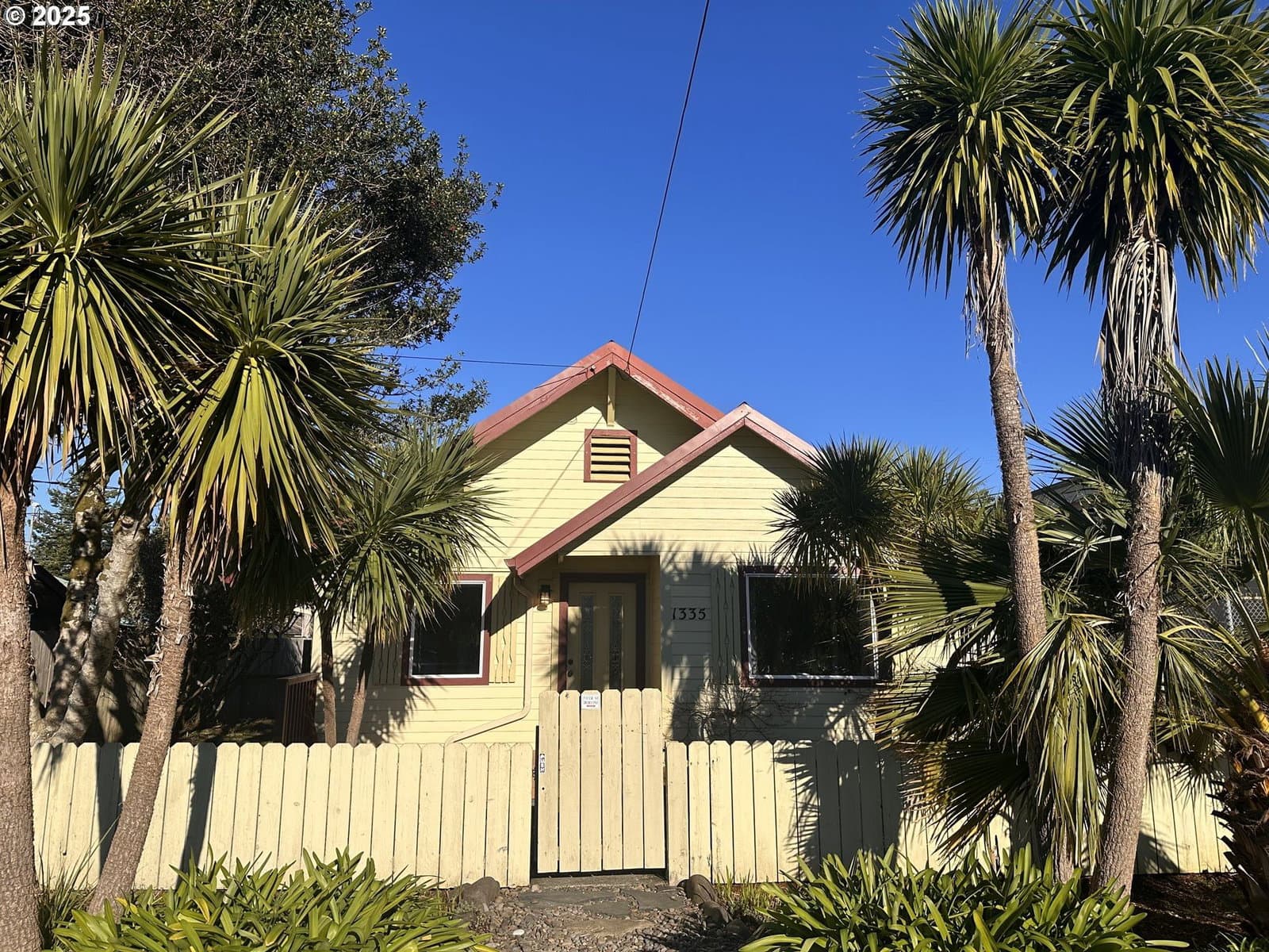 Primary listing photo, 1335 7TH ST, Florence, OR, 97439