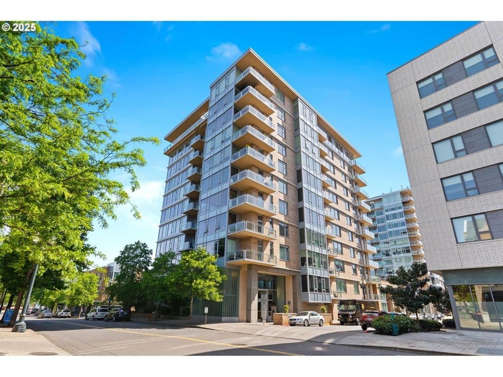 Primary listing photo, 1930 S RIVER DR #W504, Portland, OR, 97201